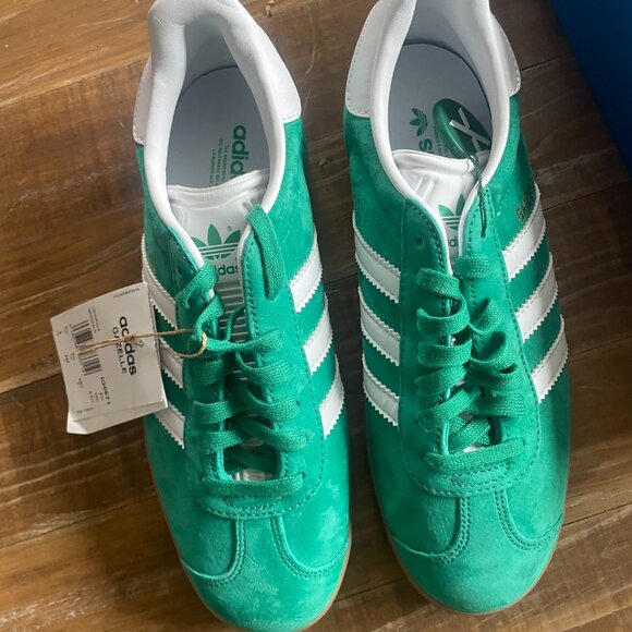 ADIDAS Spezial Gazelle Green Sneakers NWT - Picture 5 of 6